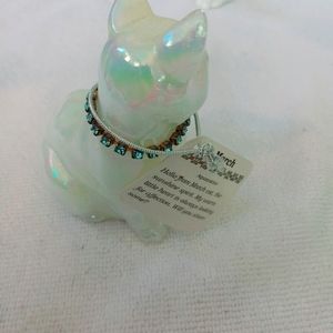 Fenton Glass Calendar Cat,Iridescent with March Birthstone